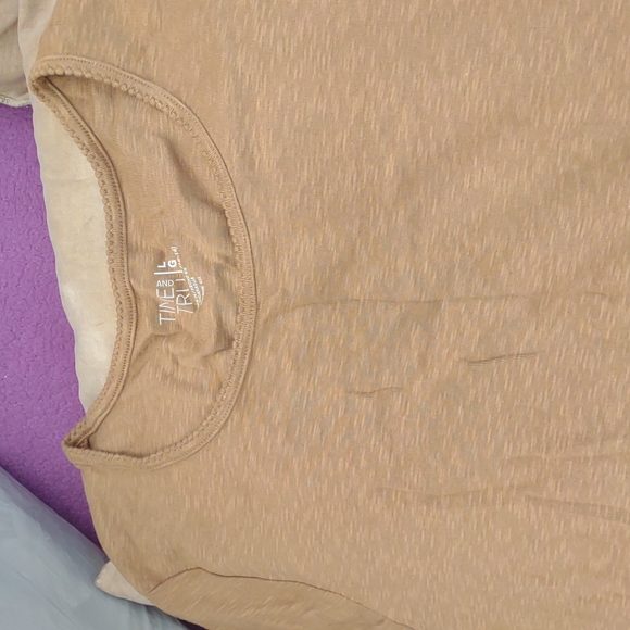 Blouse - Picture 2 of 2